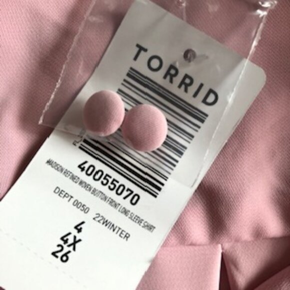 Torrid NWT Classic Office Pink Blouse Long Sleeve Covered Buttons Plus 4X - Picture 5 of 6